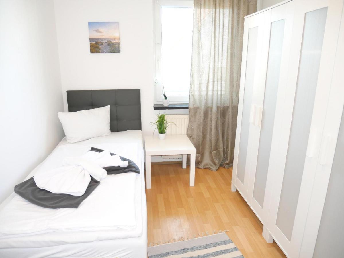 Sunnyhome Monteurwohnungen Und Apartments In Schwandorf Exterior foto
